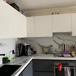 The Scheveningse Meisjes דירה