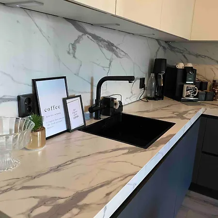 The Scheveningse Meisjes * L'Aia