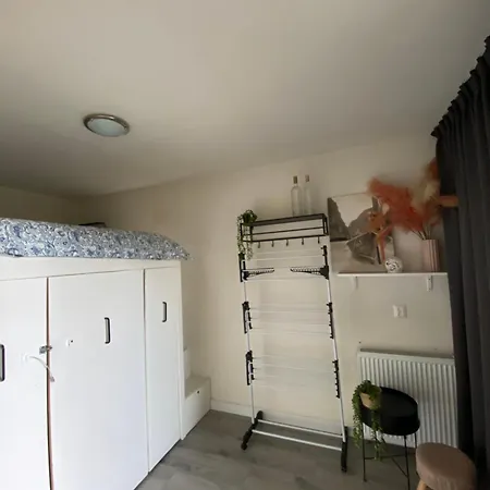 The Scheveningse Meisjes *