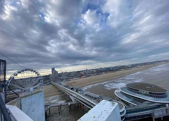 The Scheveningse Meisjes Apartamento